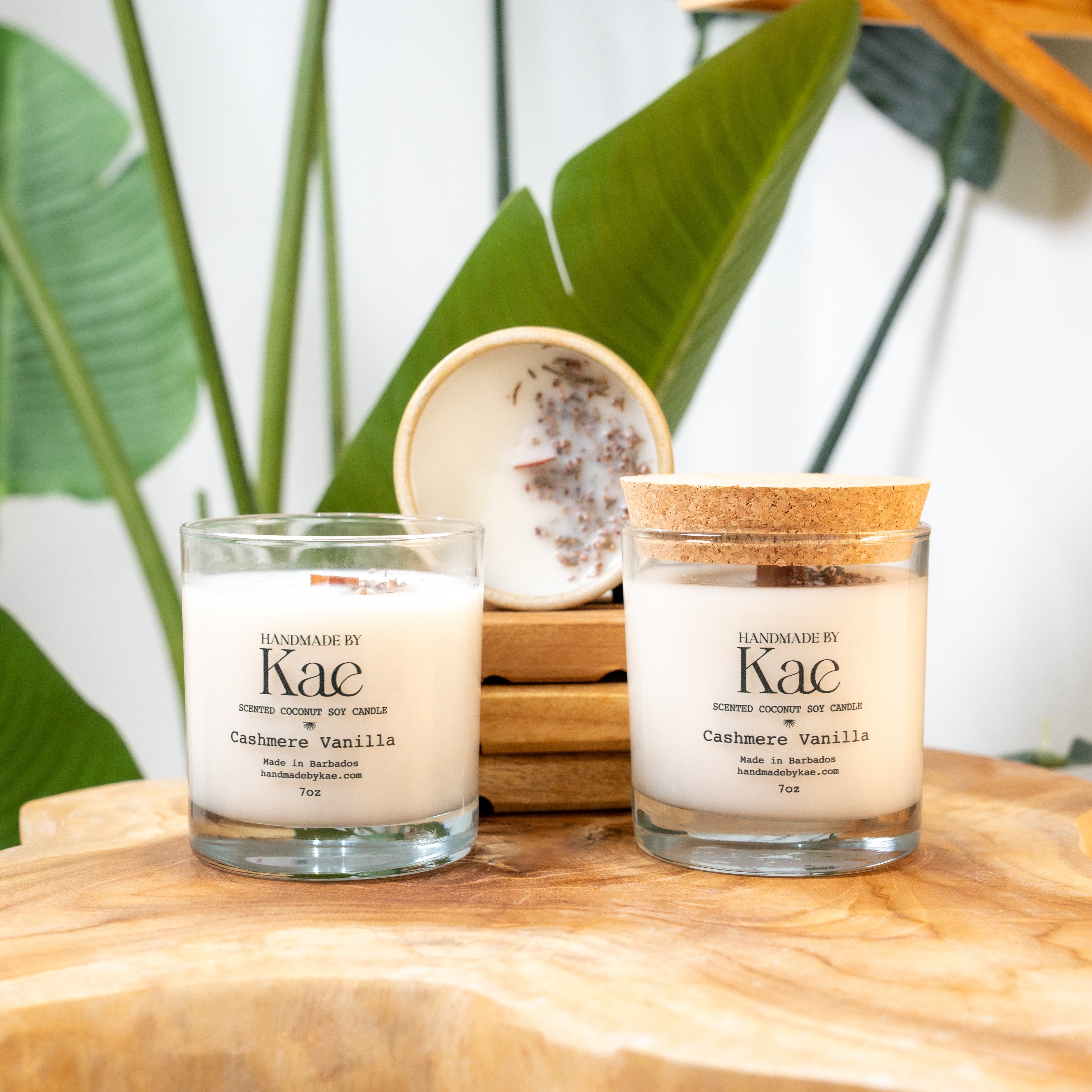 Cashmere Vanilla Wooden Wick Candle